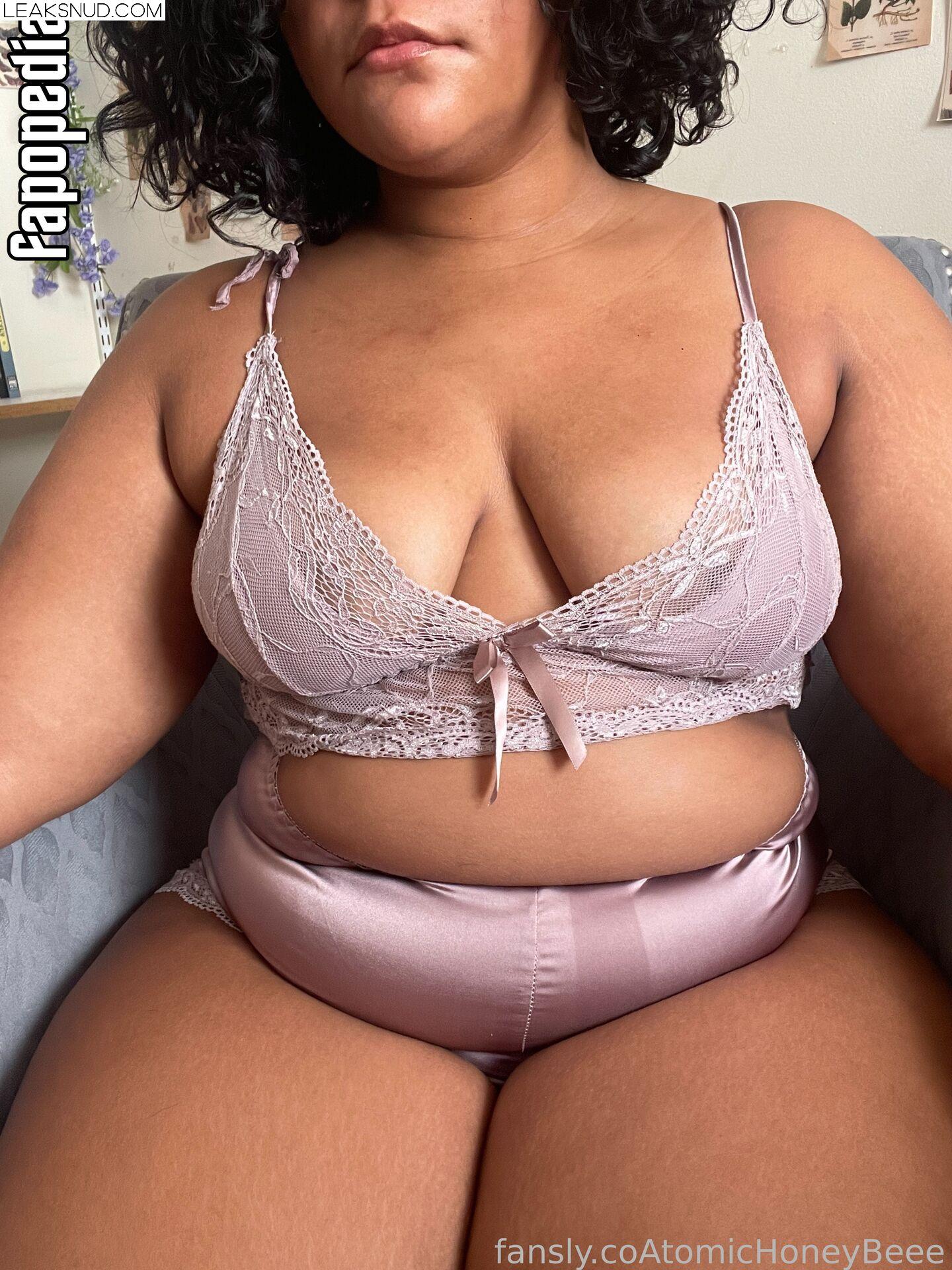 AtomicHoneyBee Erome Nude Onlyfans