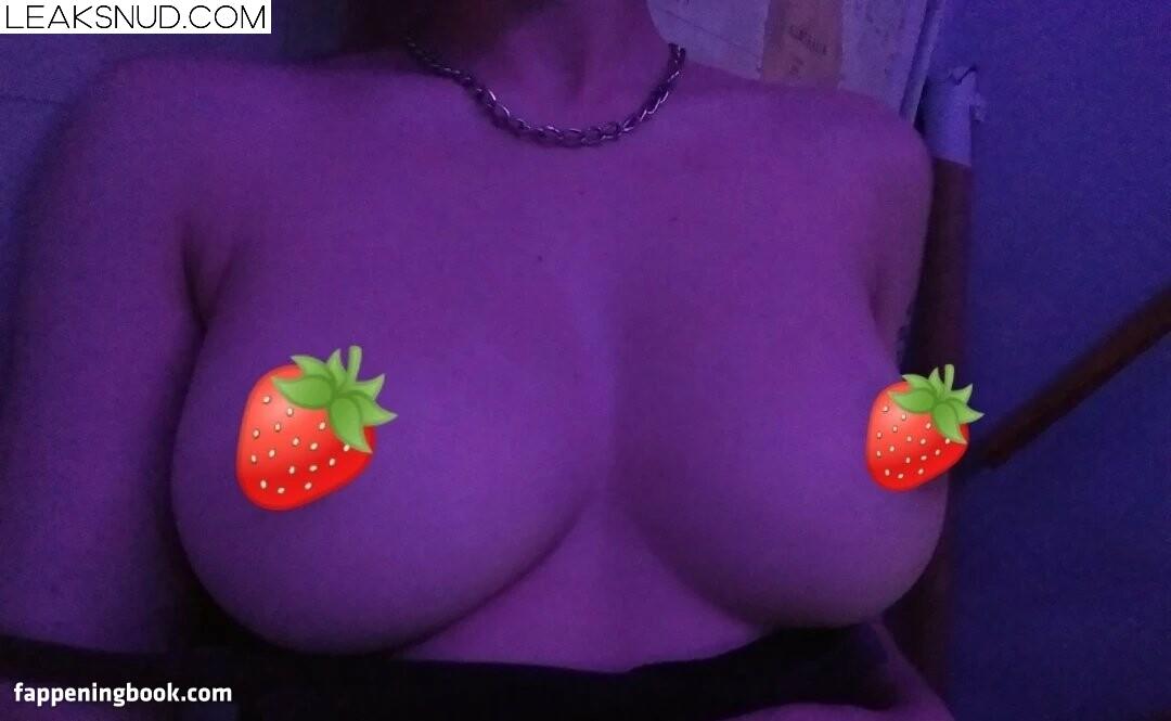 Akuma Desu Ka Erome Nude Onlyfans