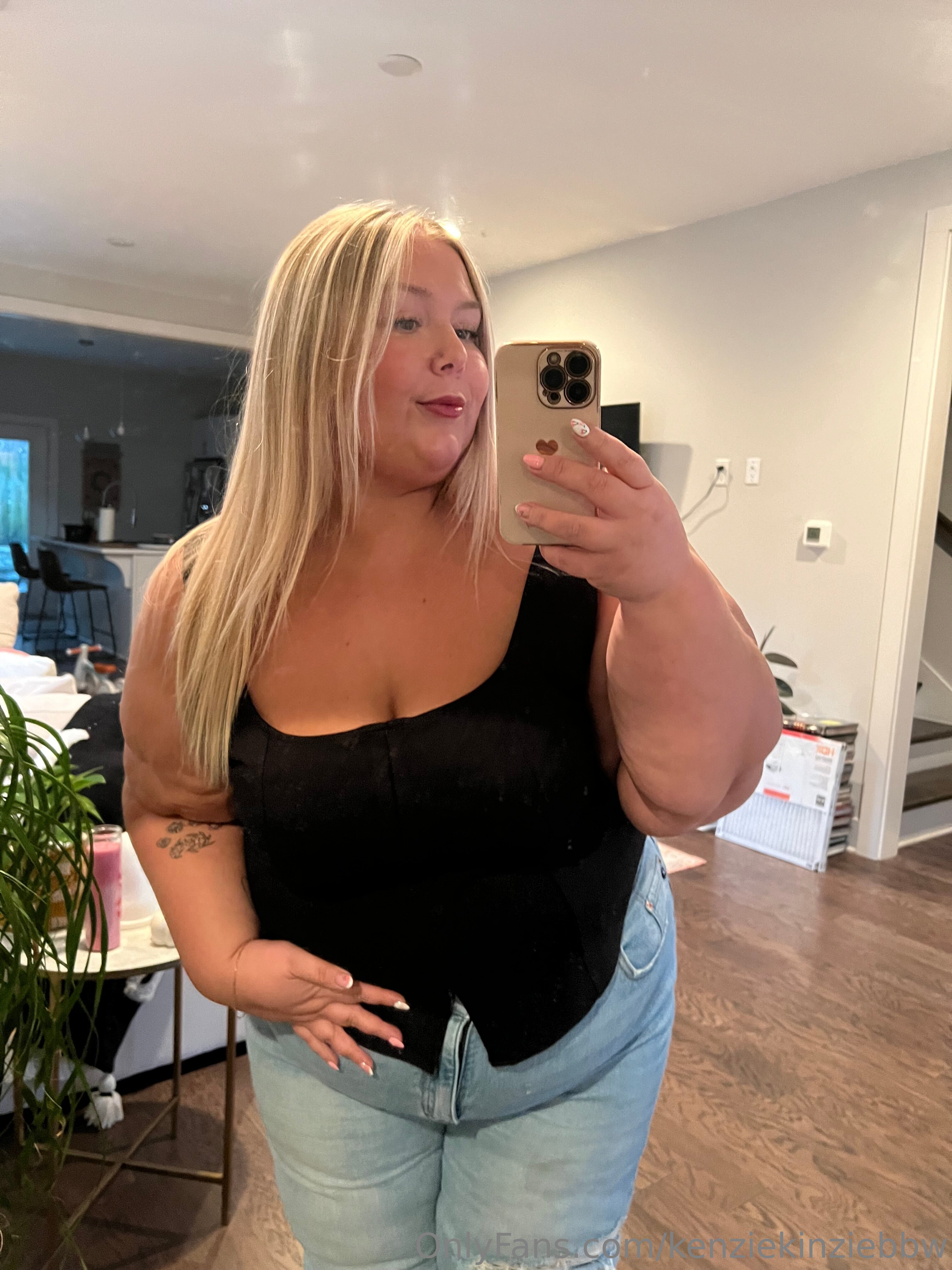 kenziekinziebbw Erome Nude Onlyfans