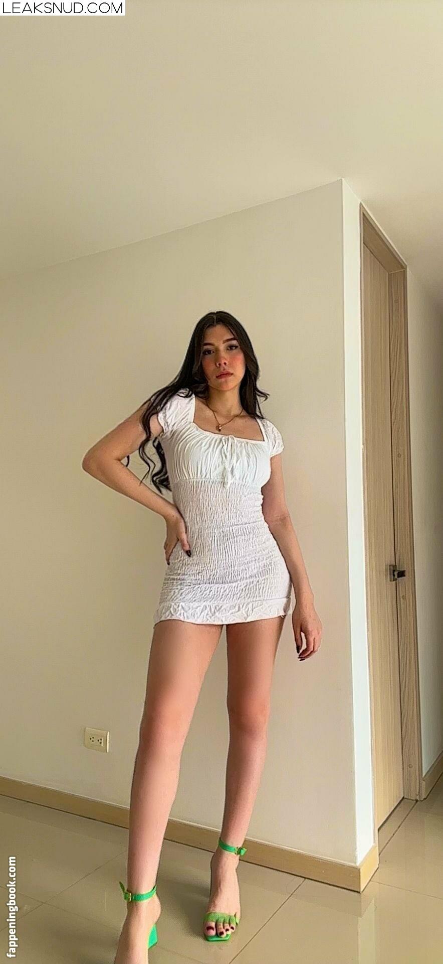 Alice Heaven Erome Nude Onlyfans