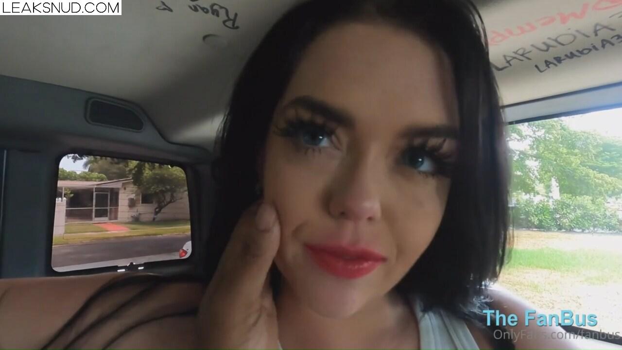 Fan Bus Pawgqueen Porn Video Leaked