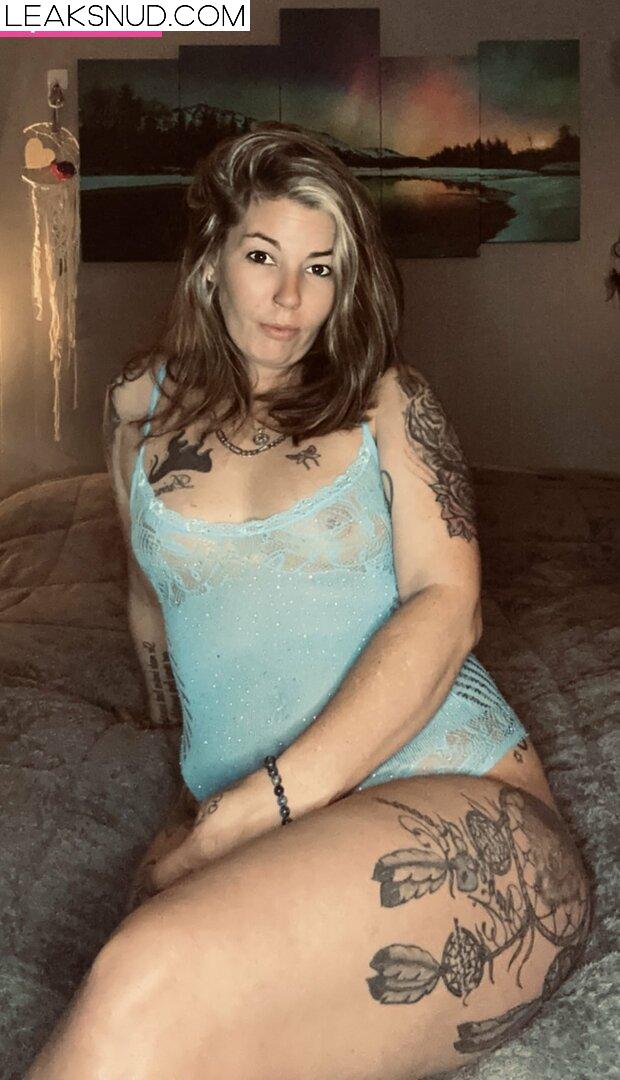 25_luvs / luv_bug_2025 / pillowprncss5984 Erome Nude Onlyfans