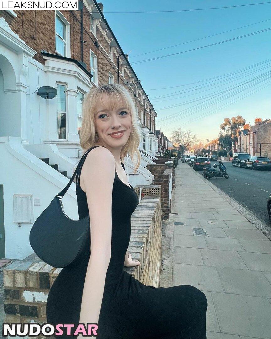 Amybeth McNulty / amybethmcnulty Nude Leaks Photo 11