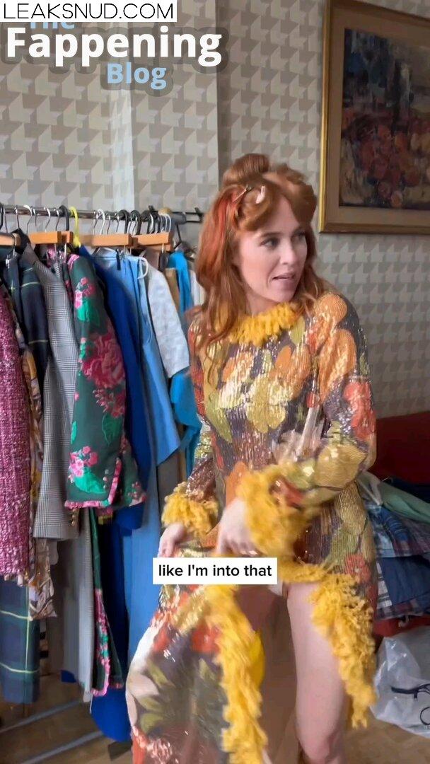 Angela Scanlon / angelascanlon Nude Leaks Photo 4