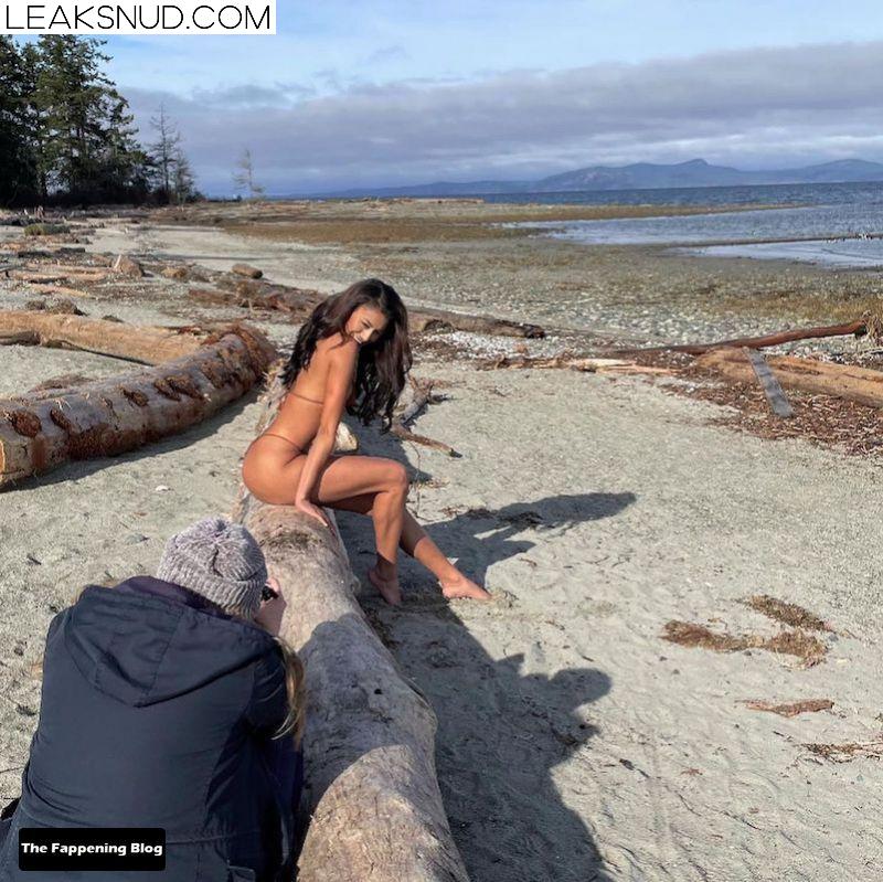 Ashley Callingbull / ashleycallingbull Nude Leaks Photo 37