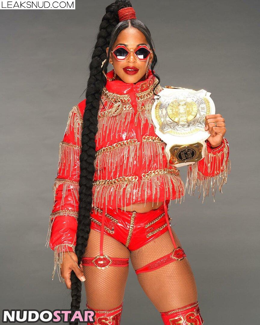 Bianca Belair / biancabelairwwe Nude Leaks Photo 24