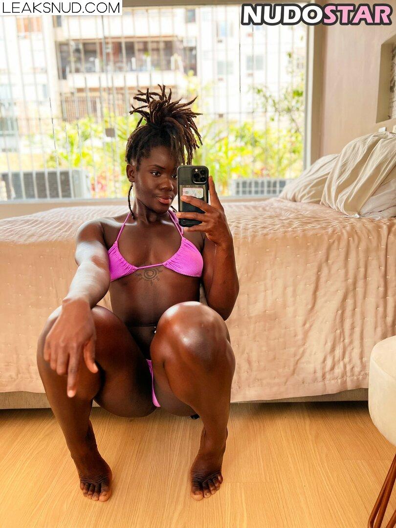 BinaNjikam Nude Leaks OnlyFans Photo 16