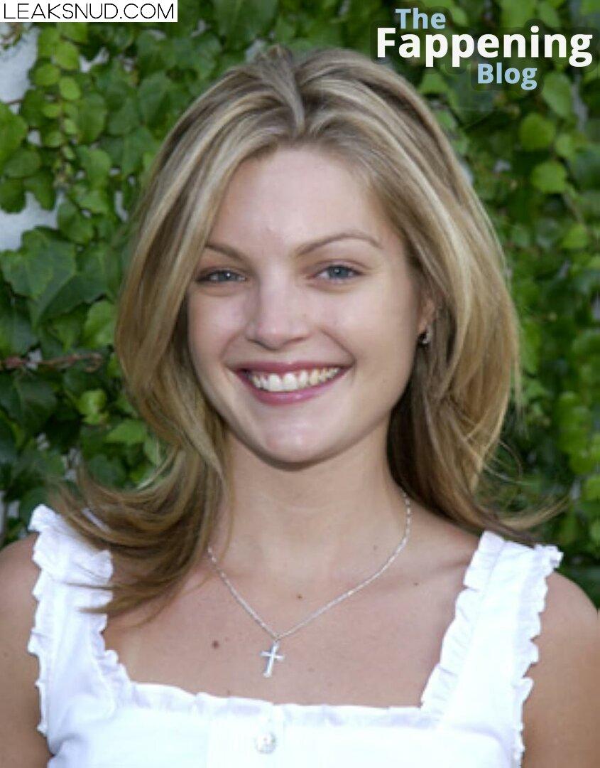 Clare Kramer / clarekramerofficial Nude Leaks Photo 20