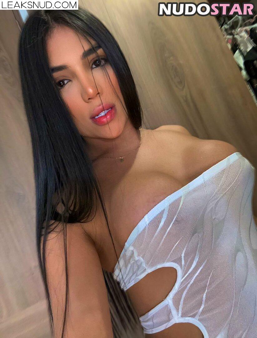 Emmamejia7 / Emma_mejia7 / emma_meji7 Nude Leaks OnlyFans Photo 6