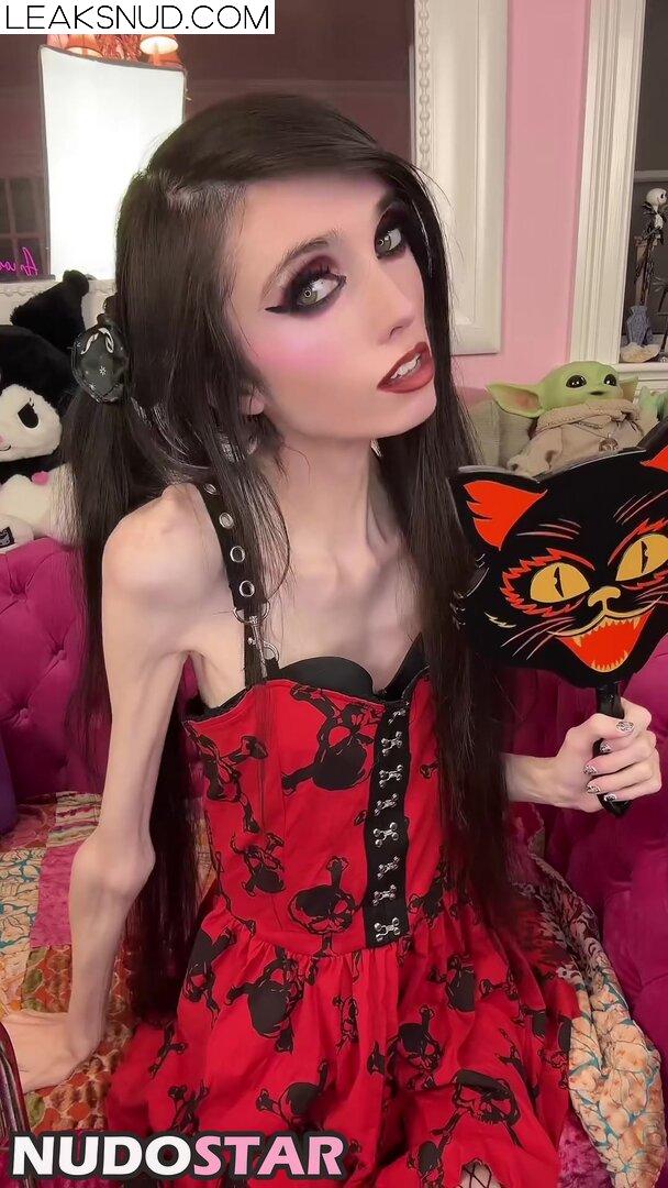 Eugenia Cooney / eugenia_cooney / eugeniacooney Nude Leaks Photo 23