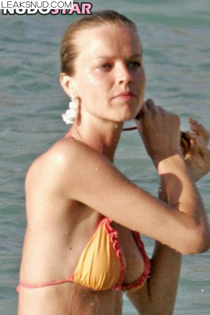 Eva Herzigova / evaherzigova Nude Leaks Photo 25