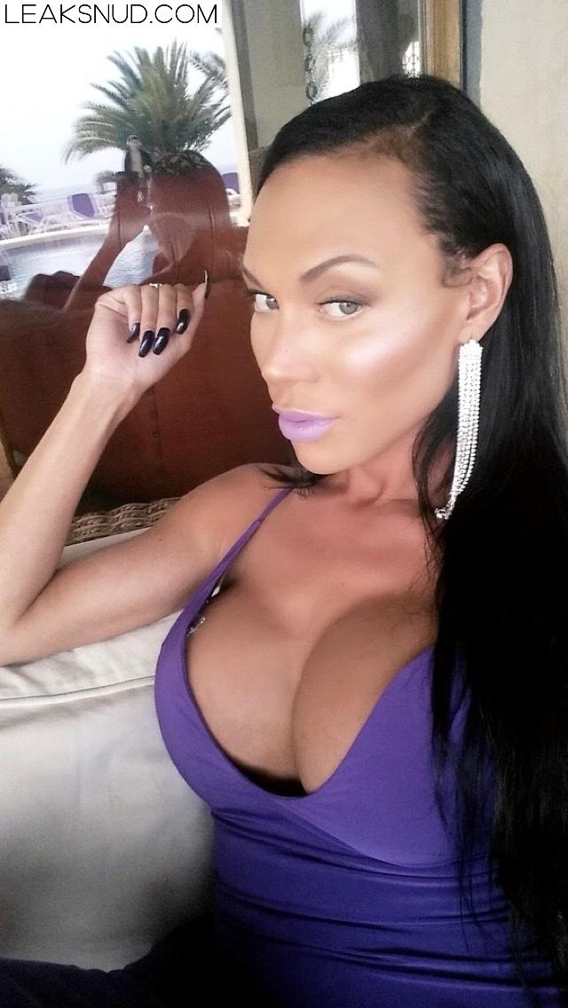 themiaisabella Erome Nude Onlyfans