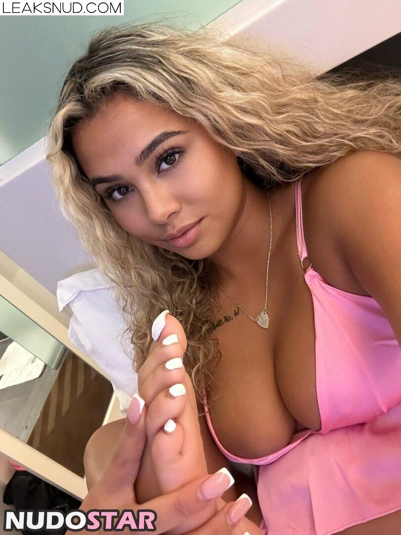 footprincessx_x / babygirlsambs Nude Leaks OnlyFans Photo 9