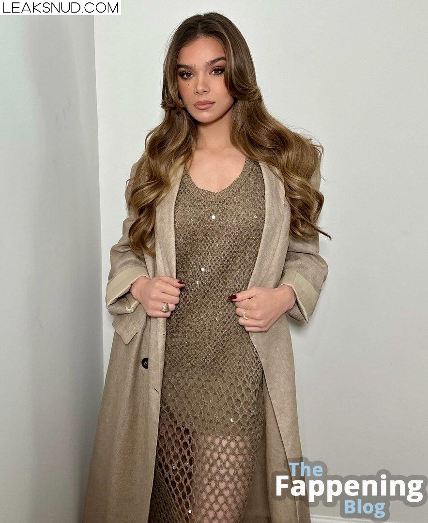 Hailee Steinfeld / haileesteinfeld Nude Leaks Photo 1309