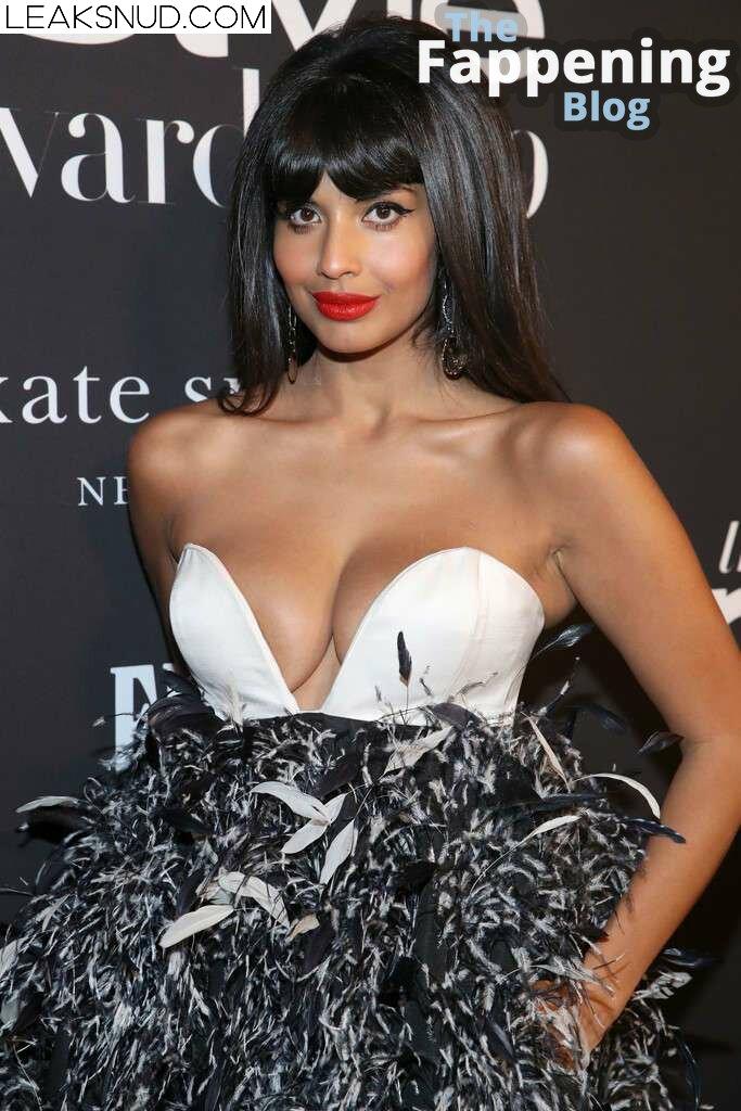 Jameela Jamil / jameelajamil Nude Leaks Photo 274