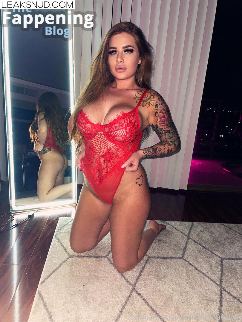 Kyleen Irvine / https: / kyleenirvine / yourfavredheaddd Nude Leaks OnlyFans Photo 35