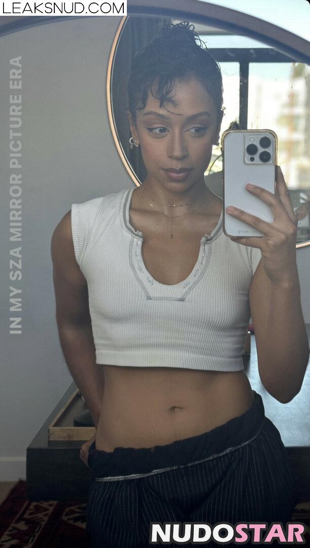 Liza Koshy / lizakoshy Nude Leaks Photo 26