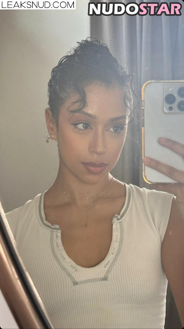 Liza Koshy / lizakoshy Nude Leaks Photo 27