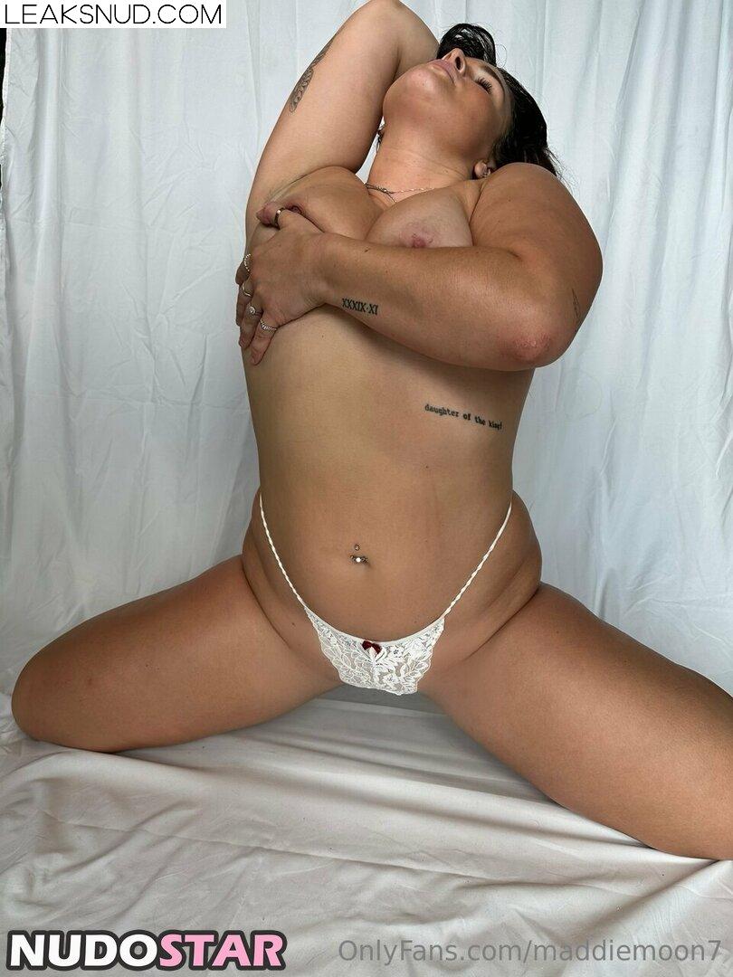 Maddie Moon / maddieeeemoon / maddiemoon7 Nude Leaks OnlyFans Photo 15