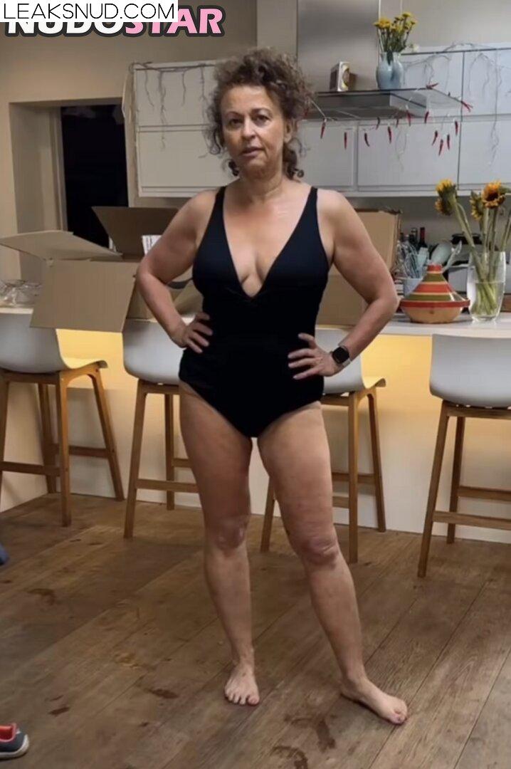 Nadia Sawalha / nadiasawalha Nude Leaks Photo 30