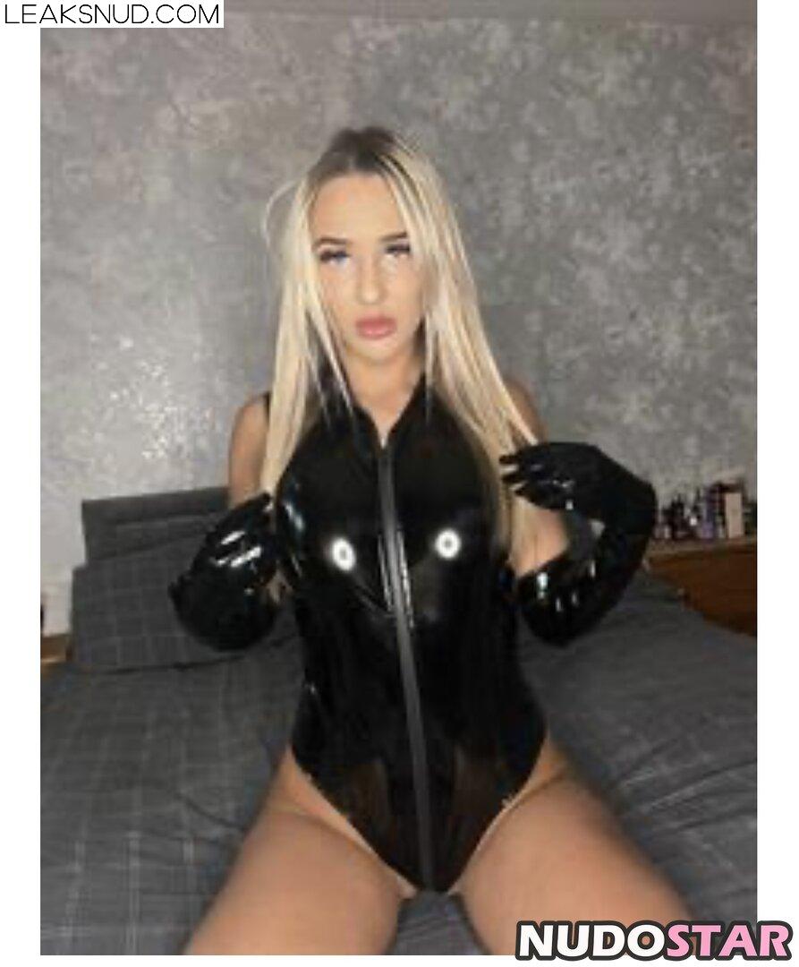 naughtyjordy126 / jordy126xox / naughtyjordy126x Nude Leaks OnlyFans Photo 9