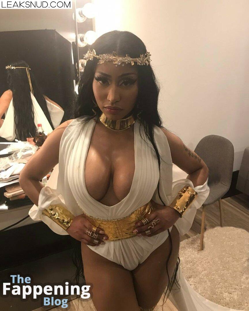 Nicki Minaj / nickiminaj Nude Leaks Photo 2484