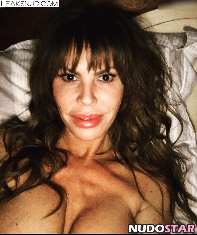 Nikki Cox Nude Leaks Photo 26