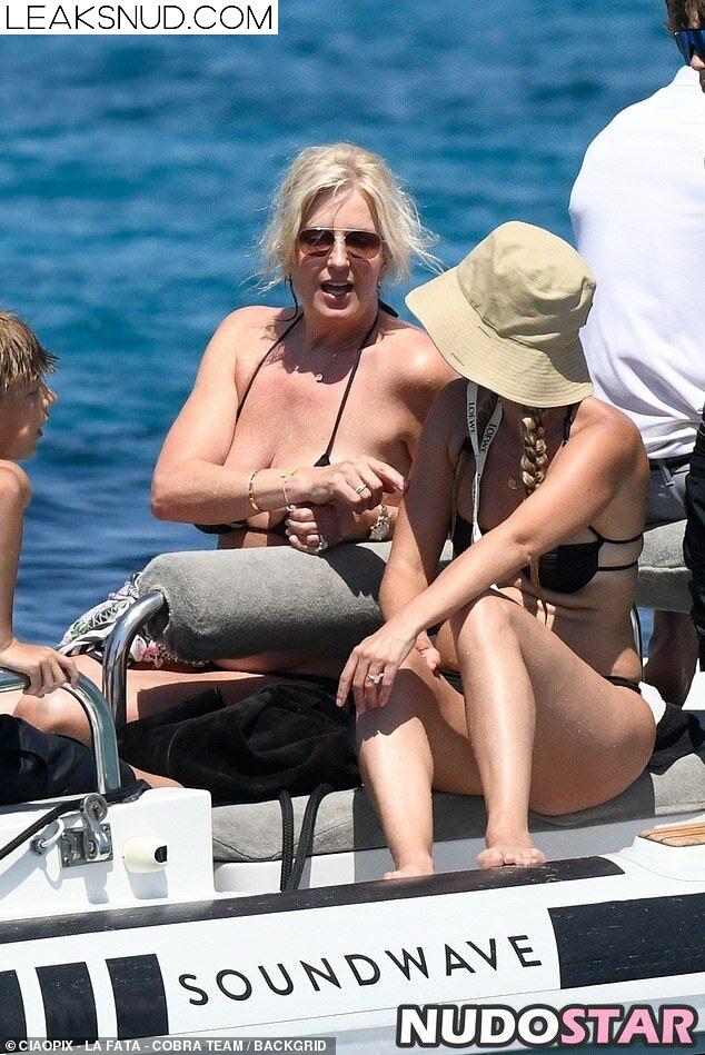 Penny Lancaster / penny.lancaster Nude Leaks Photo 28