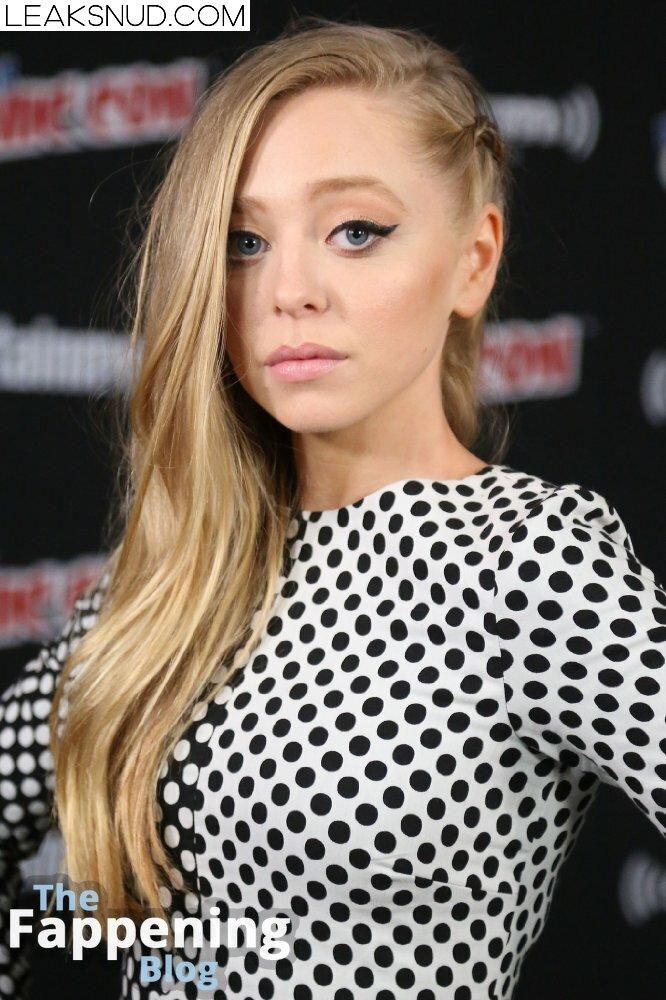 Portia Doubleday / portiadd Nude Leaks Photo 34