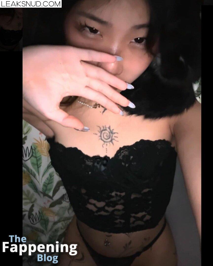 Rache.lzh / racheldolezal / rachelllzh Nude Leaks OnlyFans Photo 23