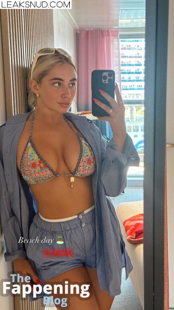 Saffron Barker / saffronbarker Nude Leaks Photo 350