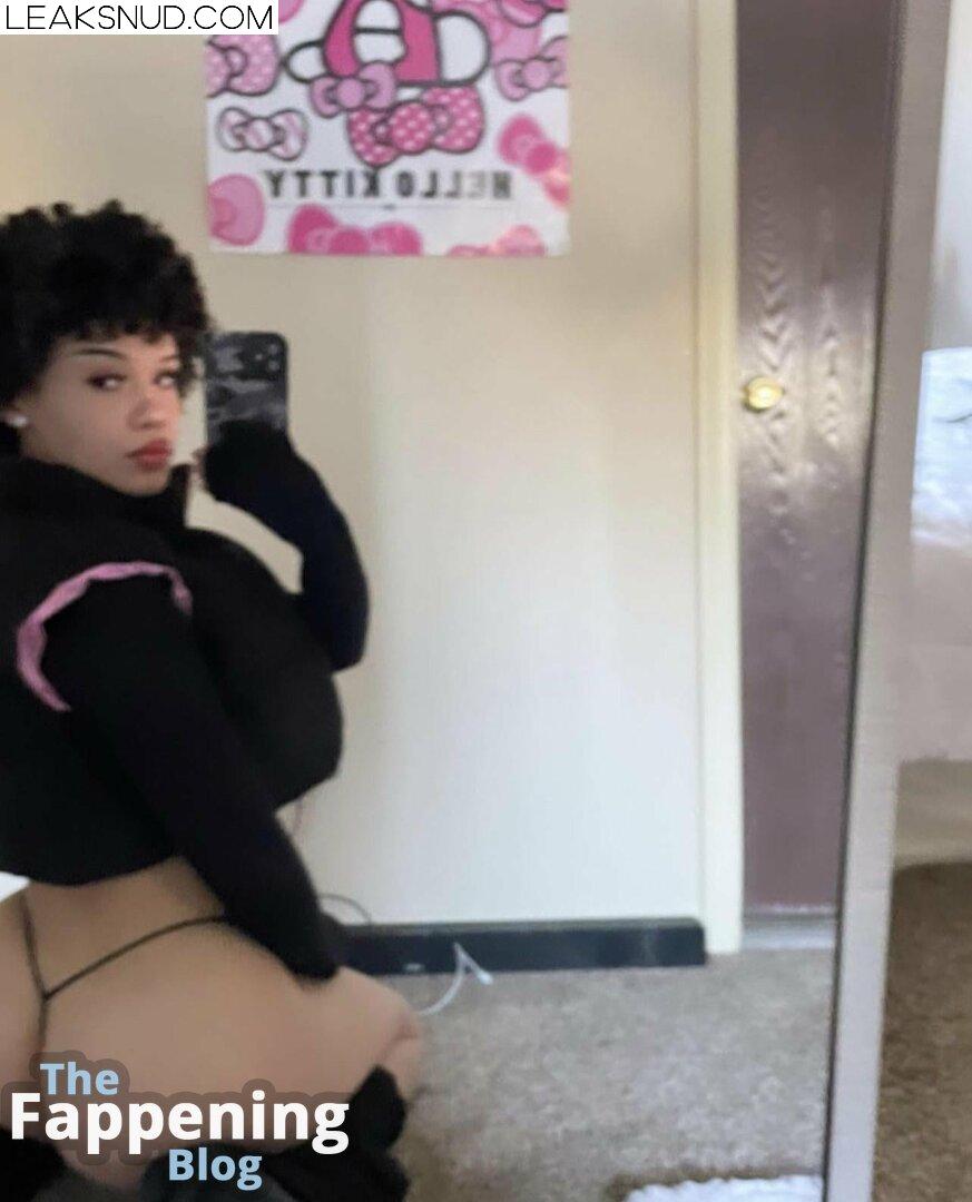 Sxmya Gothxmyaa / sweetmya101 / sxmya Nude Leaks OnlyFans Photo 5