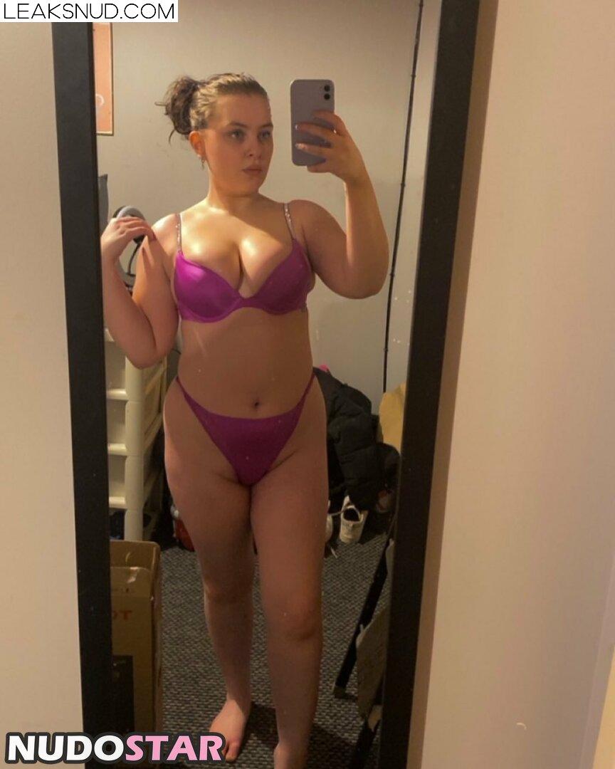 tinamcbr03 / tina_mcbriarty122 Nude Leaks OnlyFans Photo 2