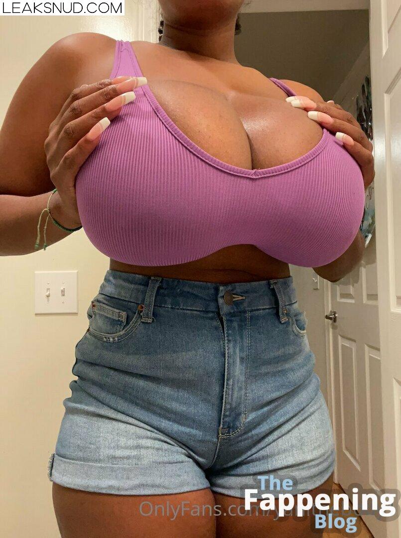 Yanithebbody1 / Paperp / yani.the.body / yanithebody1 Nude Leaks OnlyFans Photo 15