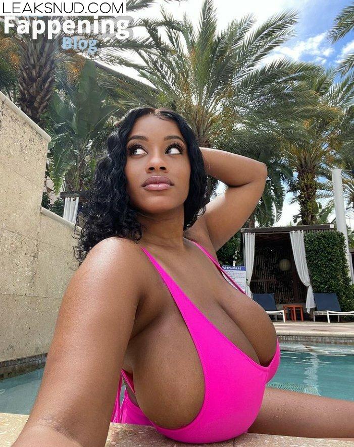 Yanithebbody1 / Paperp / yani.the.body / yanithebody1 Nude Leaks OnlyFans Photo 18