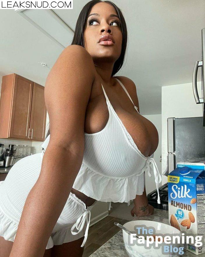 Yanithebbody1 / Paperp / yani.the.body / yanithebody1 Nude Leaks OnlyFans Photo 22