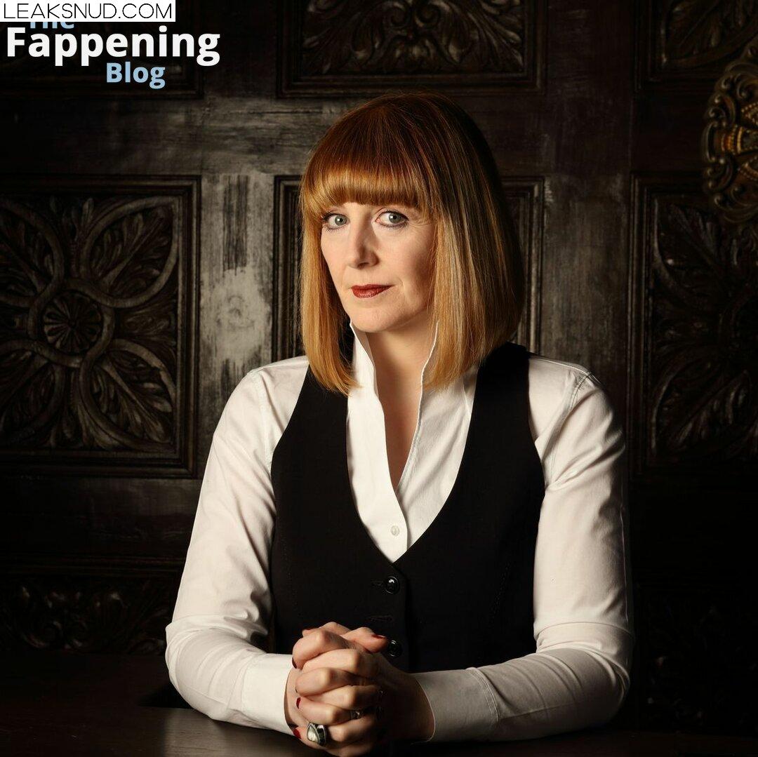 Yvette Fielding / realyfielding Nude Leaks Photo 17